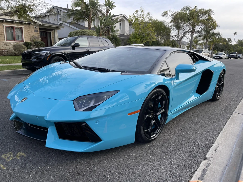 2012 Lamborghini Aventador LP700-4 - Image 8 of 31