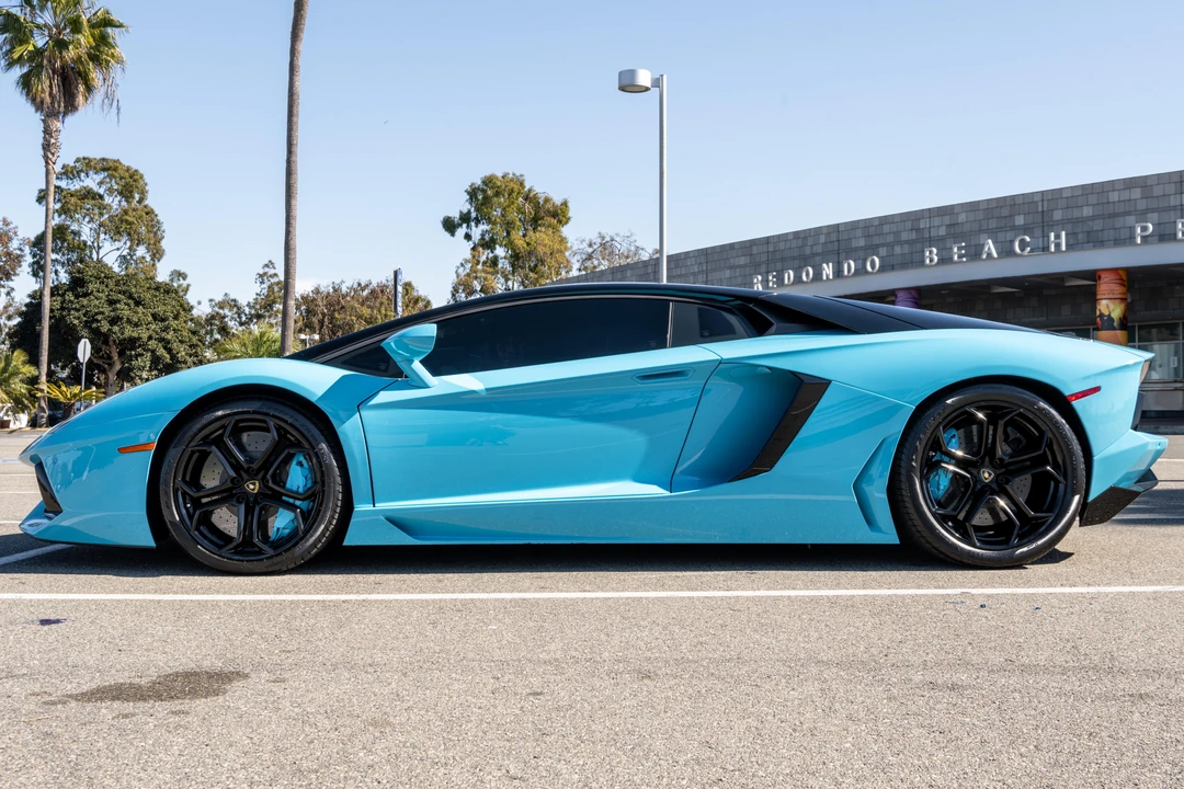 2012 Lamborghini Aventador LP700-4 - Image 3 of 31