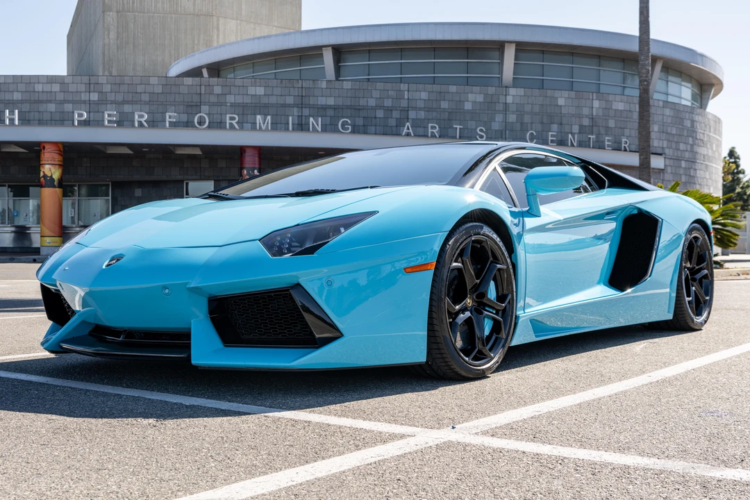 2012 Lamborghini Aventador LP700-4 - Image 9 of 31
