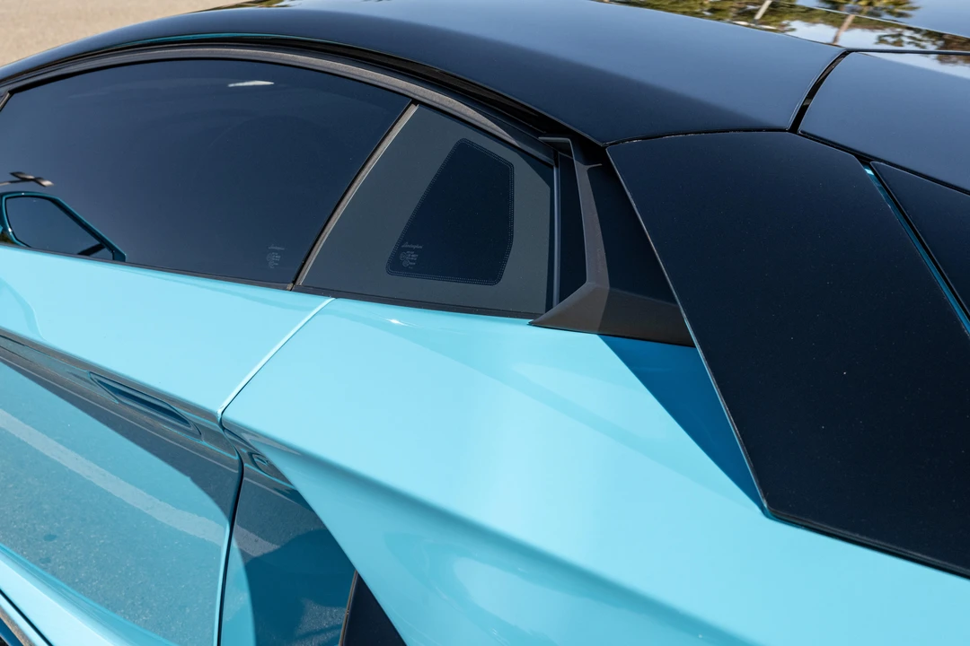 2012 Lamborghini Aventador LP700-4 - Image 30 of 31