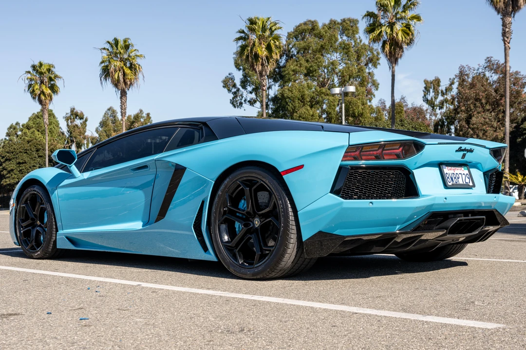 2012 Lamborghini Aventador LP700-4 - Image 10 of 31