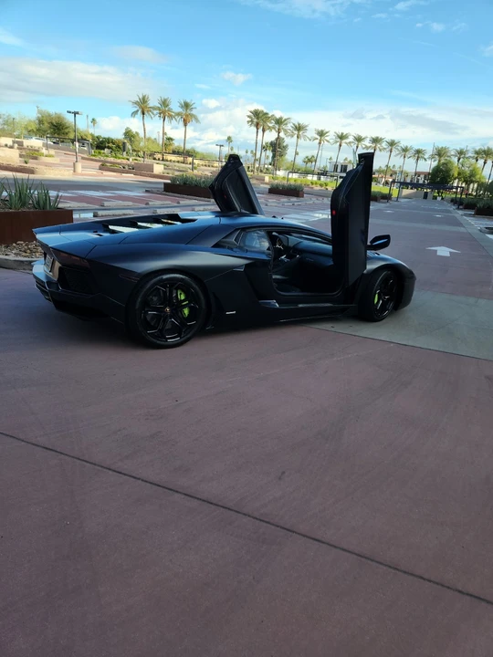 2012 Lamborghini Aventador LP700-4 - Image 8 of 13