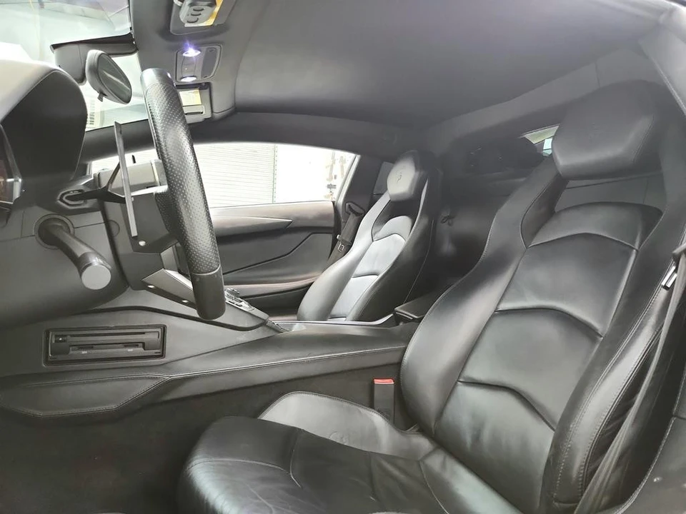 2012 Lamborghini Aventador LP700-4 - Image 14 of 31