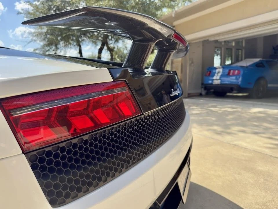 2012 Lamborghini Gallardo - Image 10 of 20