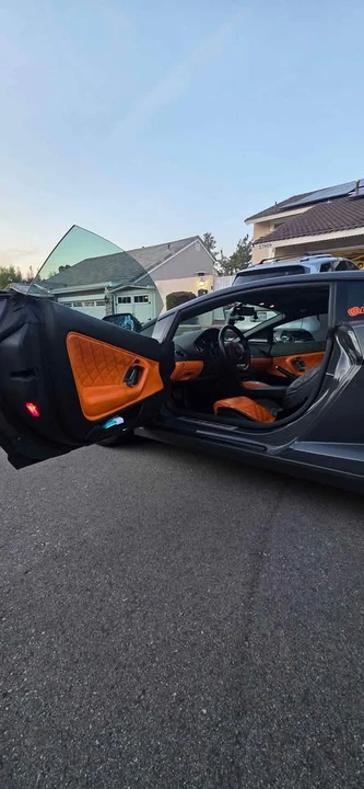 2012 Lamborghini Gallardo - Image 9 of 20