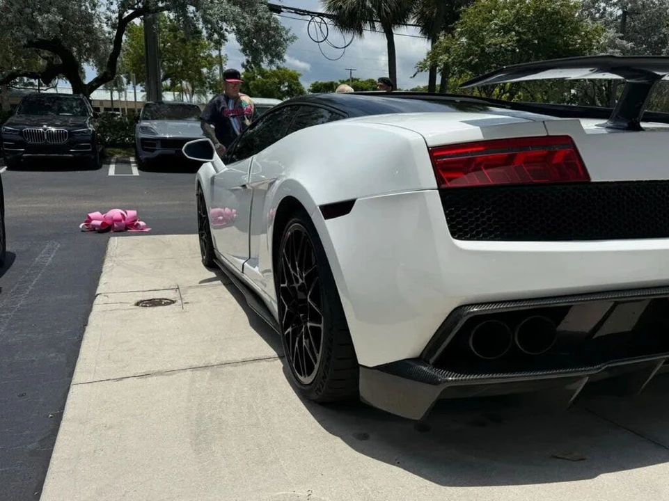 2012 Lamborghini Gallardo LP550-2 - Image 4 of 8