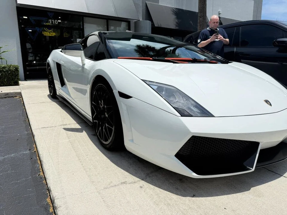 2012 Lamborghini Gallardo LP550-2 - Image 3 of 8