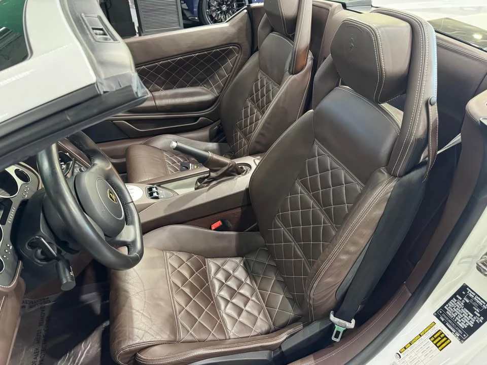 2012 Lamborghini Gallardo LP550-2 - Image 6 of 8