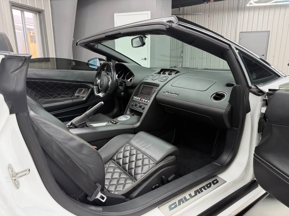 2012 Lamborghini Gallardo LP570-4 Spyder Performante - Image 11 of 20