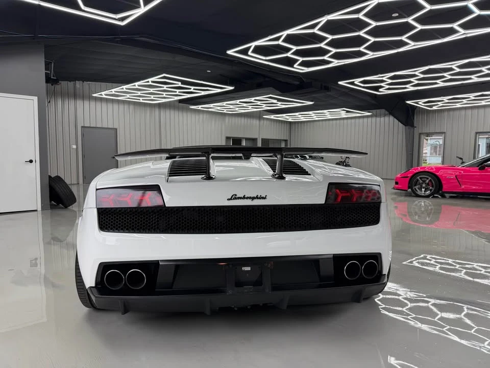 2012 Lamborghini Gallardo LP570-4 Spyder Performante - Image 7 of 20