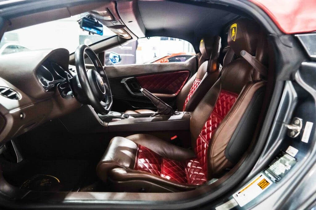 2012 Lamborghini Gallardo LP570-4 Spyder Performante - Image 16 of 24