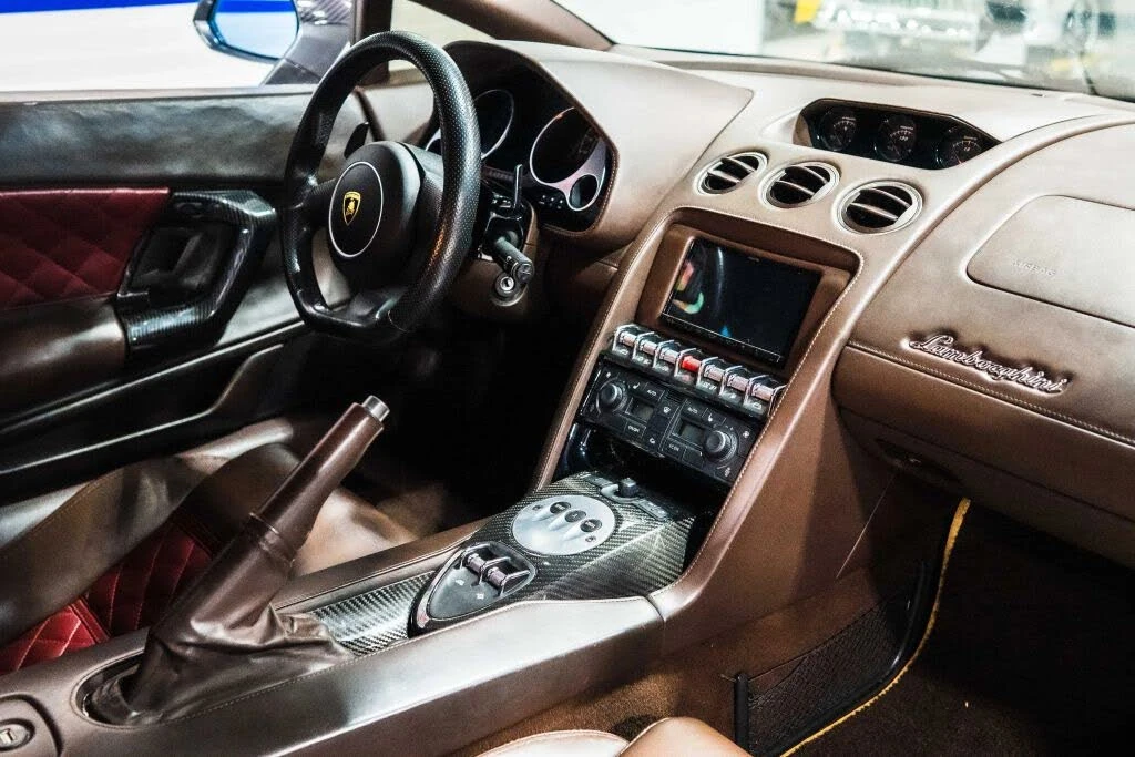 2012 Lamborghini Gallardo LP570-4 Spyder Performante - Image 22 of 24