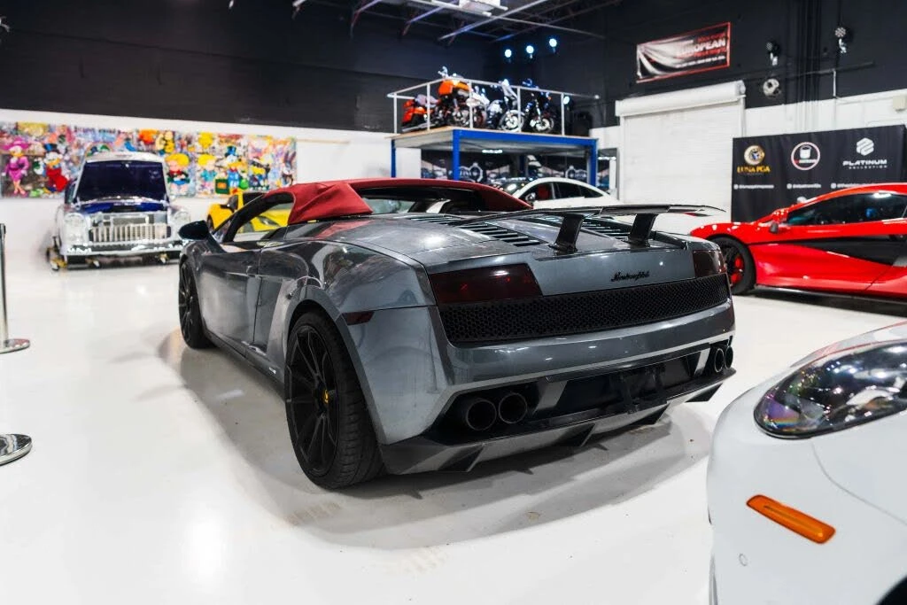 2012 Lamborghini Gallardo LP570-4 Spyder Performante - Image 10 of 24
