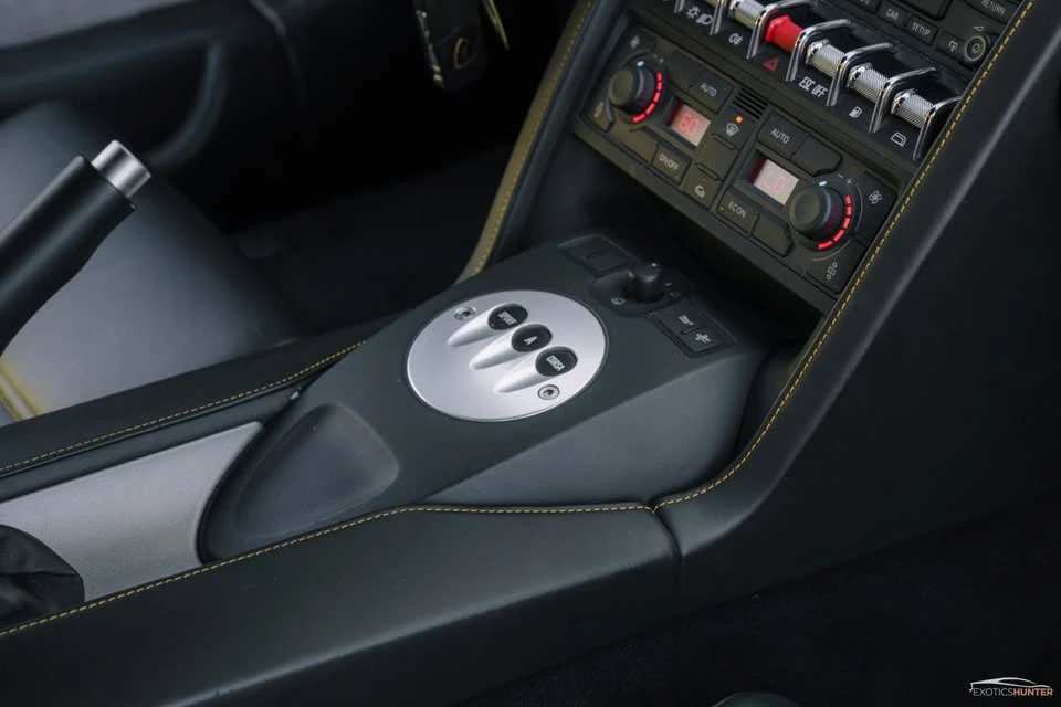 2012 Lamborghini Gallardo LP550-2 - Image 10 of 20