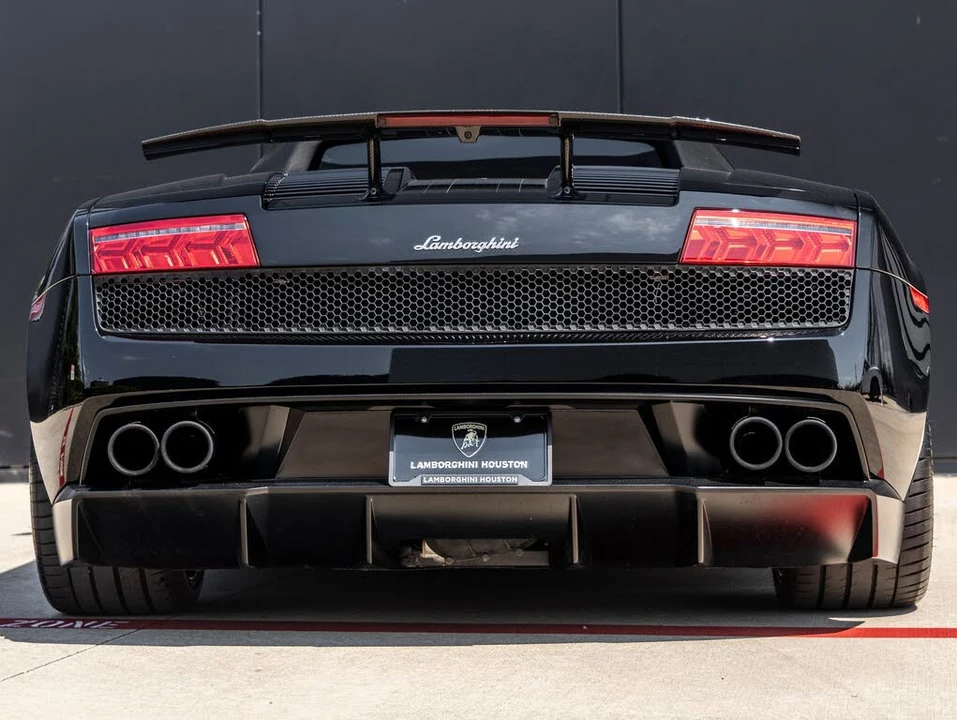 2012 Lamborghini Gallardo LP570-4 Spyder Performante - Image 7 of 31