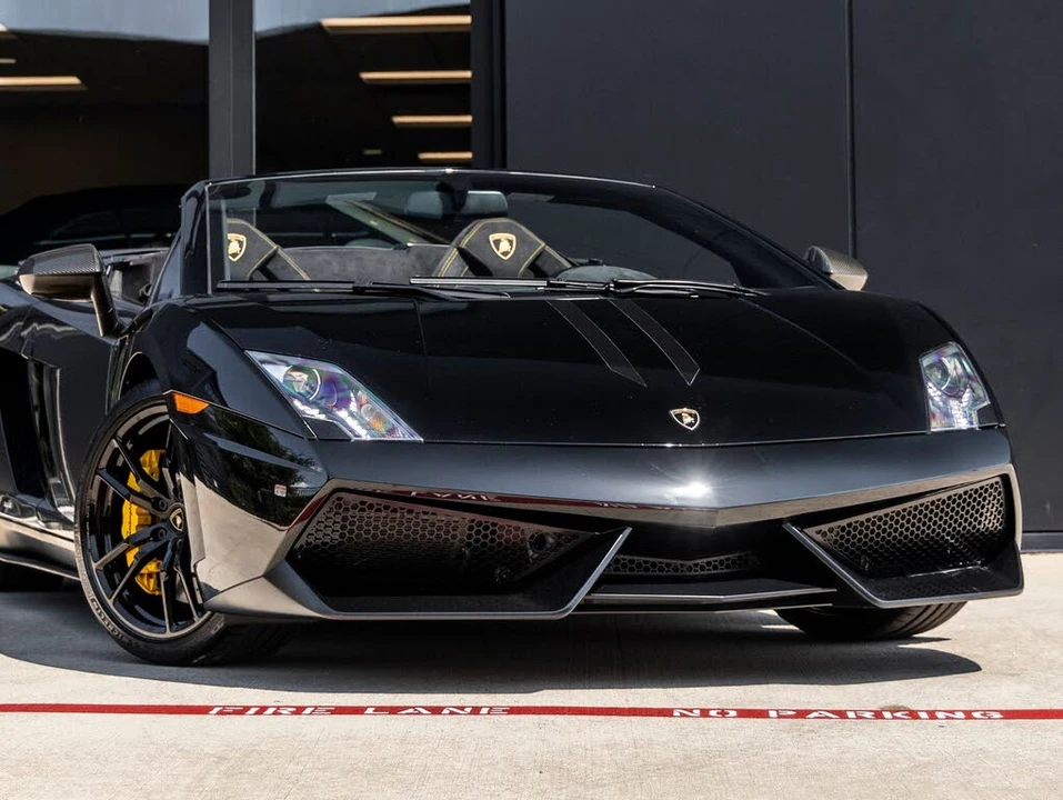 2012 Lamborghini Gallardo LP570-4 Spyder Performante - Image 5 of 31