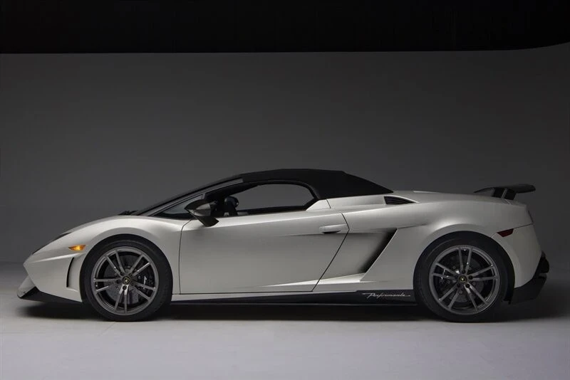 2012 Lamborghini Gallardo LP570-4 Spyder Performante - Image 6 of 21