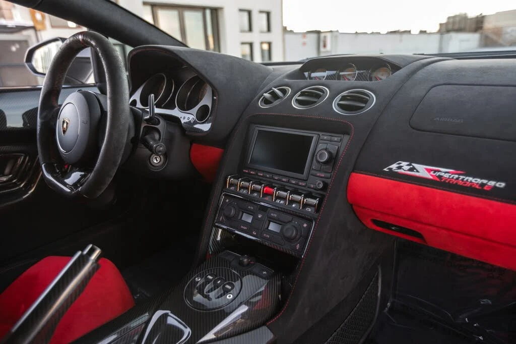 2012 Lamborghini Gallardo LP570-4 Superleggera - Image 28 of 31