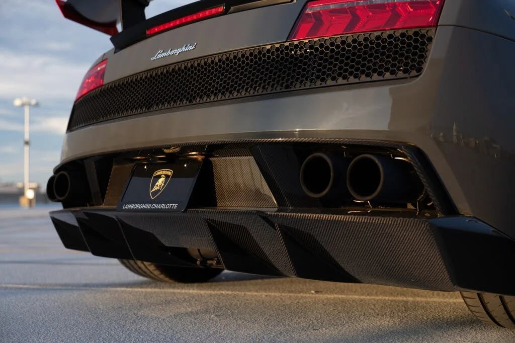 2012 Lamborghini Gallardo LP570-4 Superleggera - Image 25 of 31