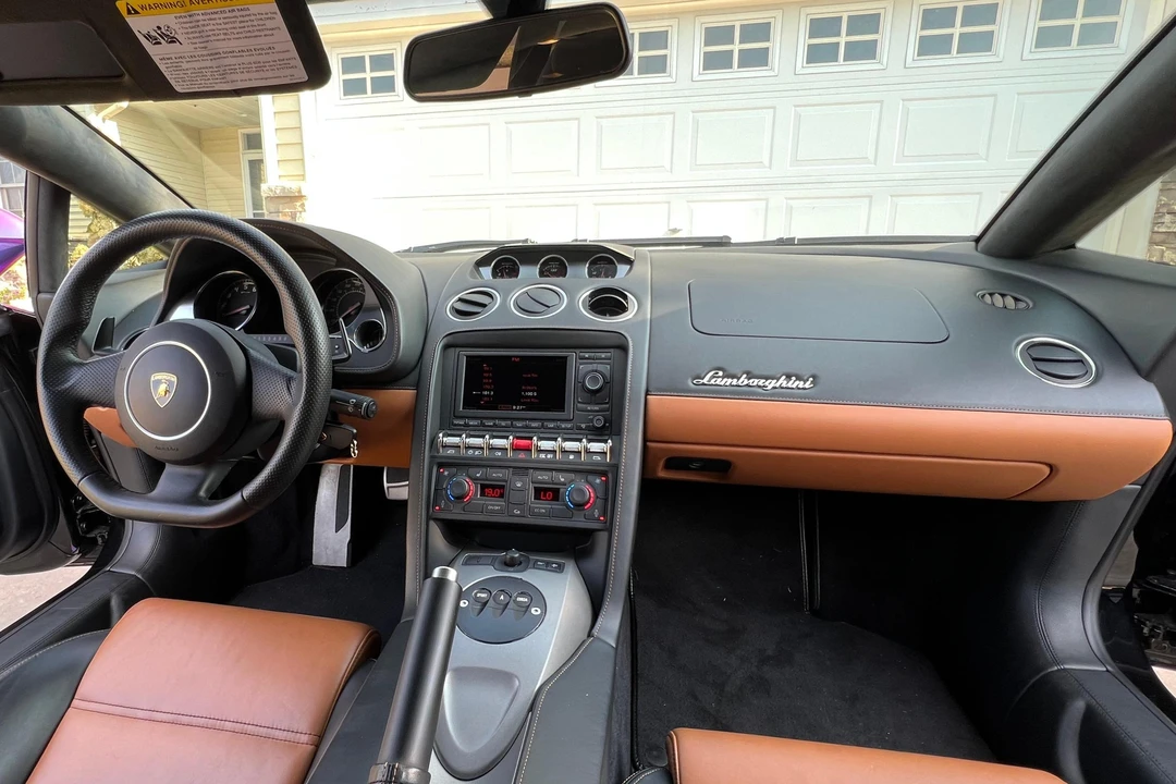 2012 Lamborghini Gallardo LP560-4 - Image 27 of 31