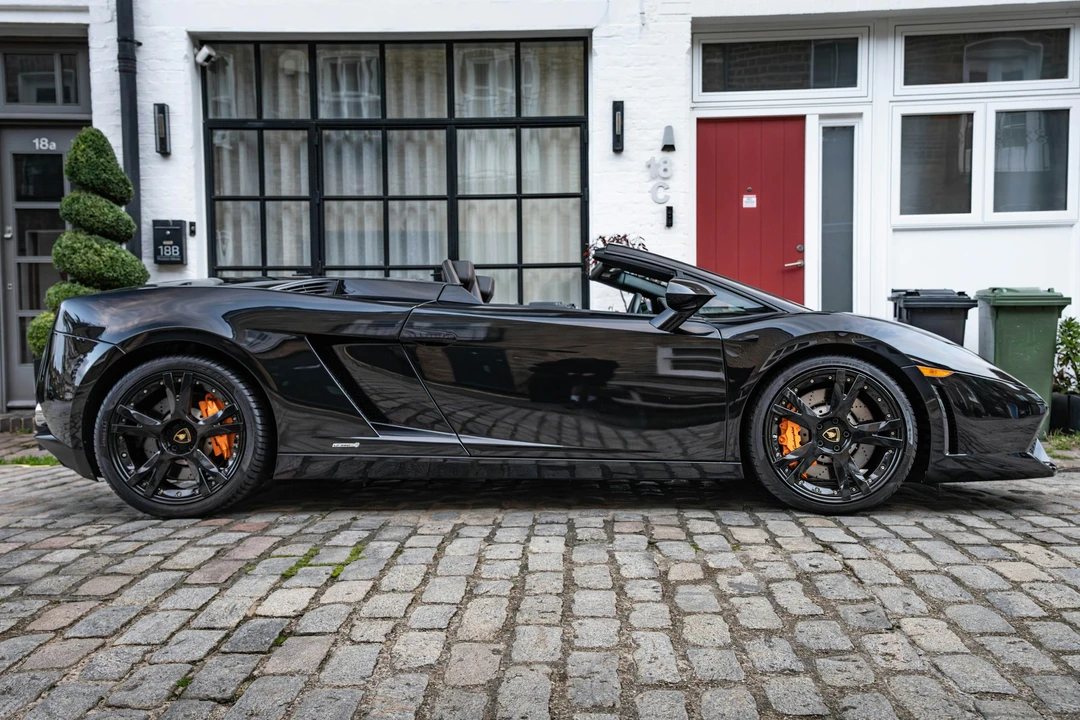2012 Lamborghini Gallardo LP560-4 - Image 8 of 21
