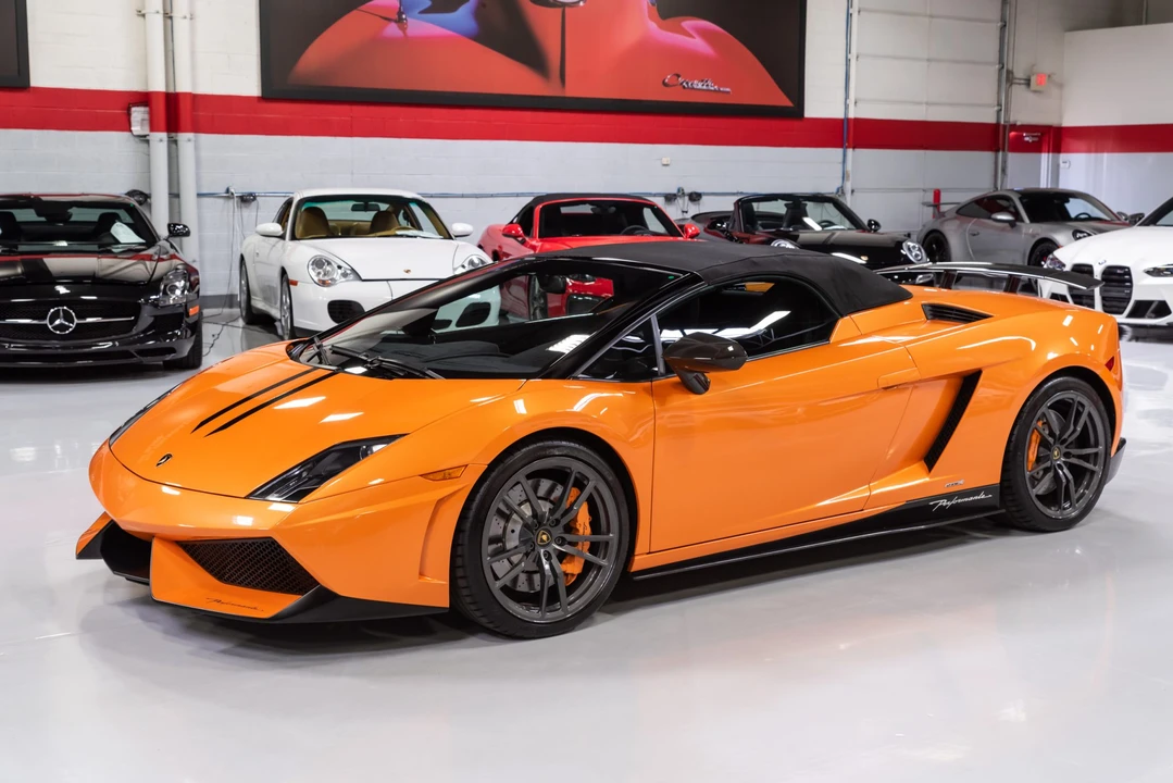 2012 Lamborghini Gallardo LP570-4 Spyder Performante - Image 18 of 31