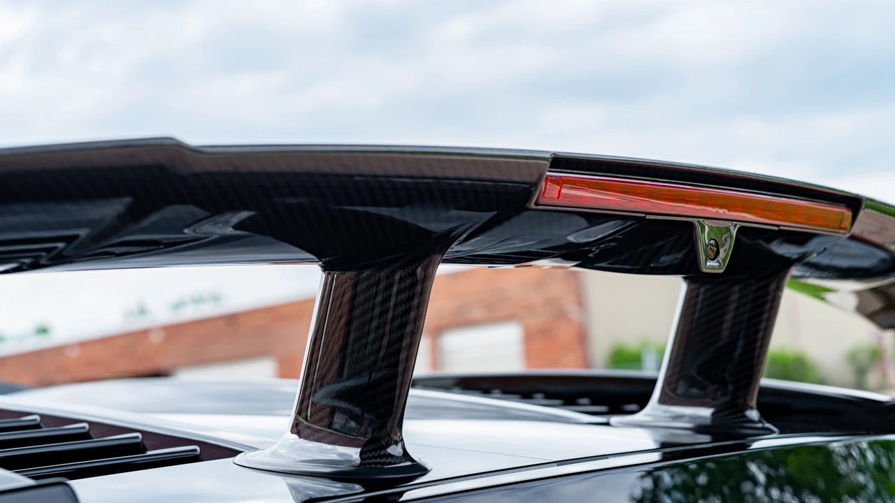 2012 Lamborghini Gallardo LP570-4 Spyder Performante - Image 29 of 31