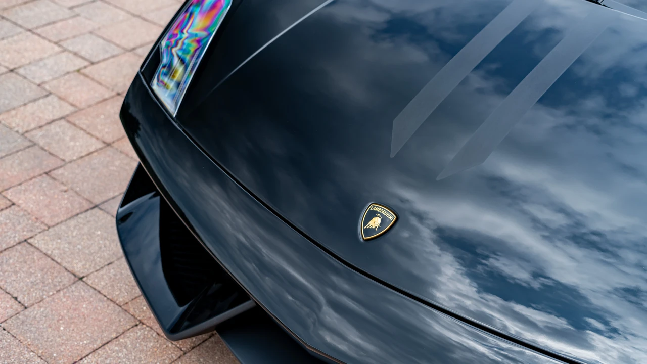 2012 Lamborghini Gallardo LP570-4 Spyder Performante - Image 30 of 31