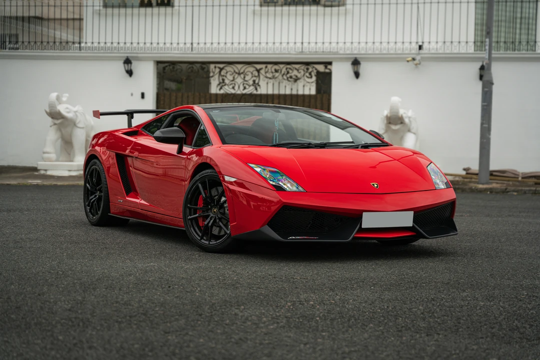 2012 Lamborghini Gallardo LP570-4 Super Trofeo Stradale - Image 10 of 21