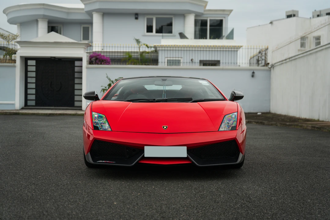 2012 Lamborghini Gallardo LP570-4 Super Trofeo Stradale - Image 2 of 21