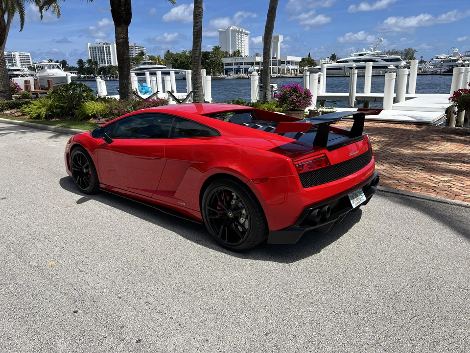 2012 Lamborghini Gallardo LP570-4 Super Trofeo Stradale - Image 12 of 31