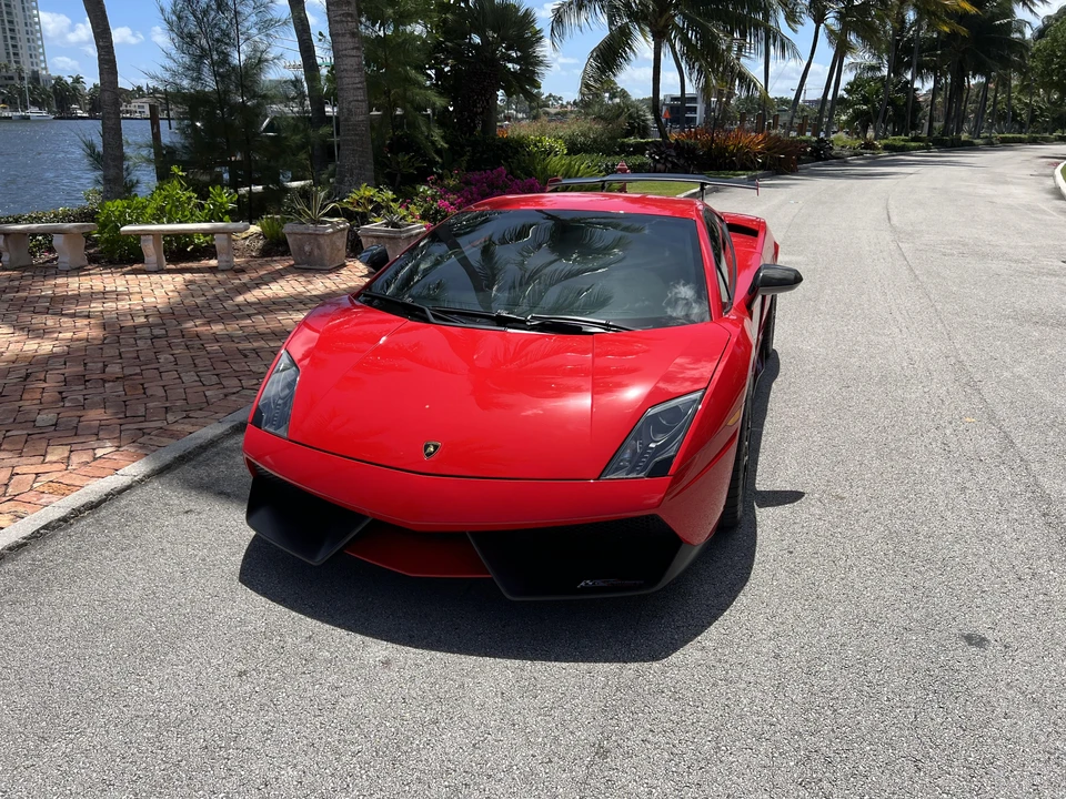 2012 Lamborghini Gallardo LP570-4 Super Trofeo Stradale - Image 6 of 31