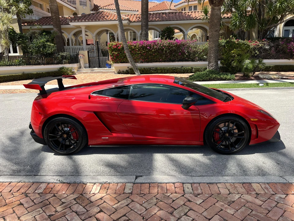 2012 Lamborghini Gallardo LP570-4 Super Trofeo Stradale - Image 21 of 31