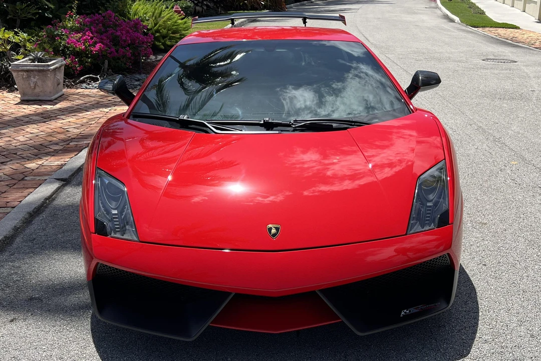 2012 Lamborghini Gallardo LP570-4 Super Trofeo Stradale - Image 2 of 31