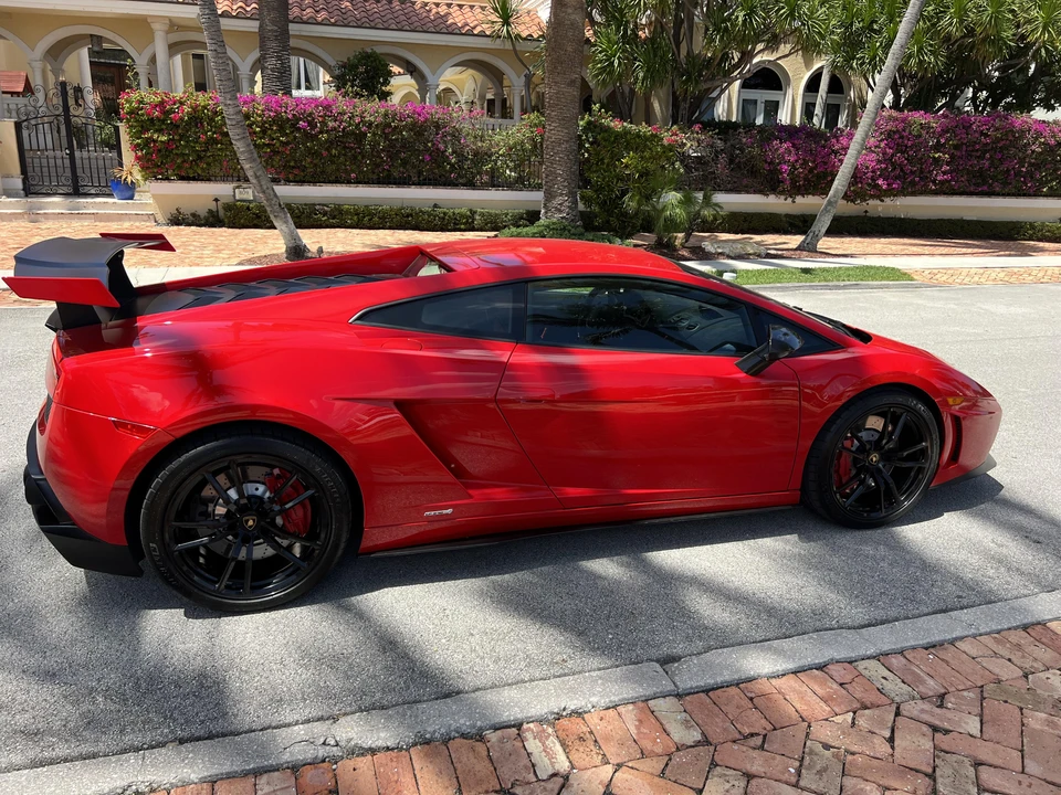2012 Lamborghini Gallardo LP570-4 Super Trofeo Stradale - Image 20 of 31