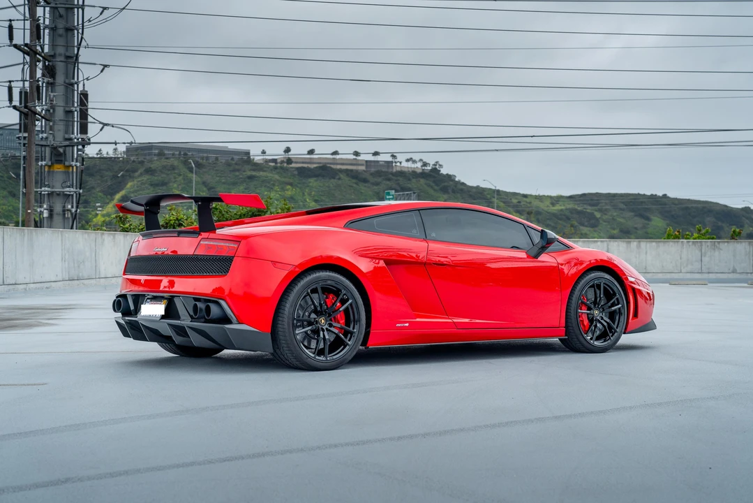 2012 Lamborghini Gallardo LP570-4 Super Trofeo Stradale - Image 22 of 31