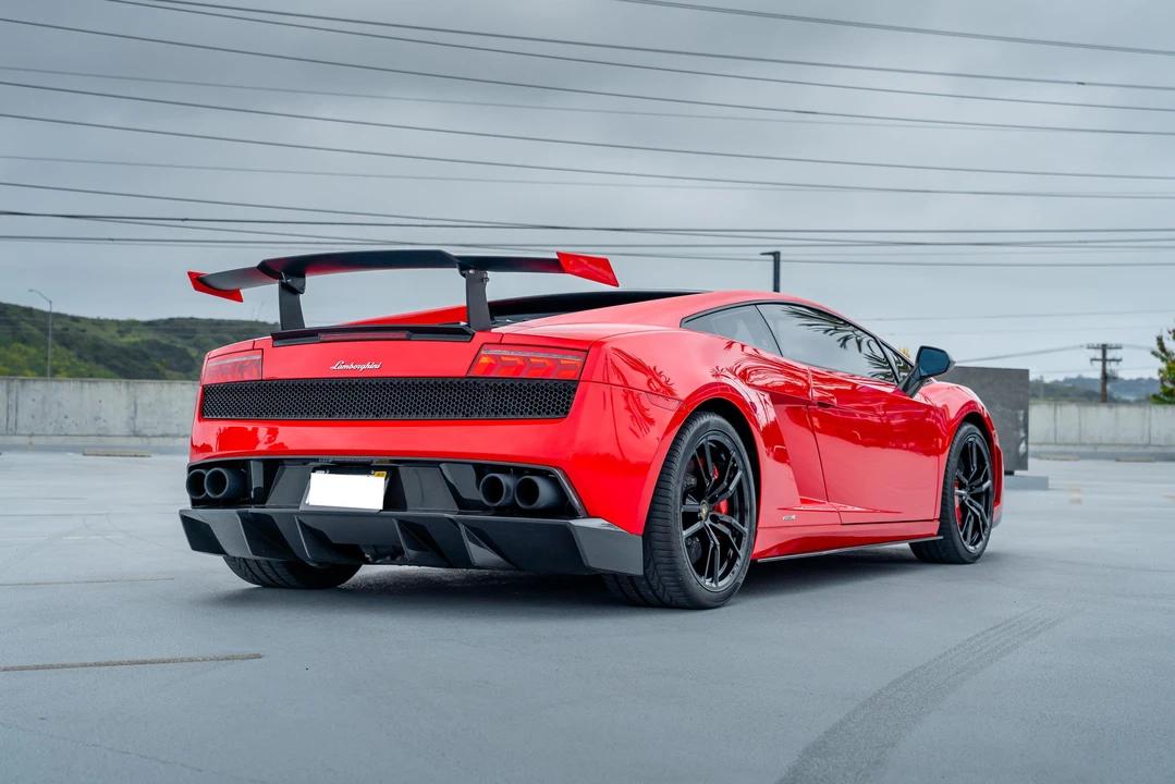 2012 Lamborghini Gallardo LP570-4 Super Trofeo Stradale - Image 21 of 31