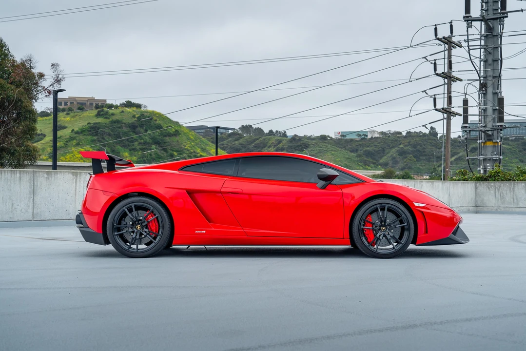2012 Lamborghini Gallardo LP570-4 Super Trofeo Stradale - Image 24 of 31