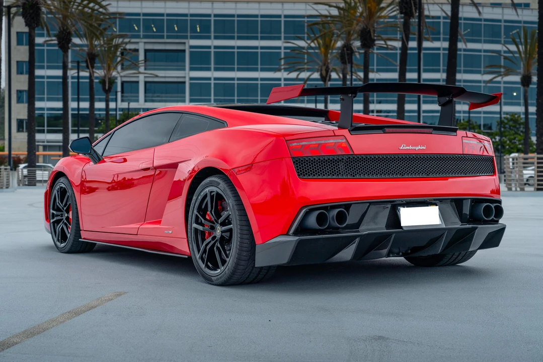 2012 Lamborghini Gallardo LP570-4 Super Trofeo Stradale - Image 14 of 31