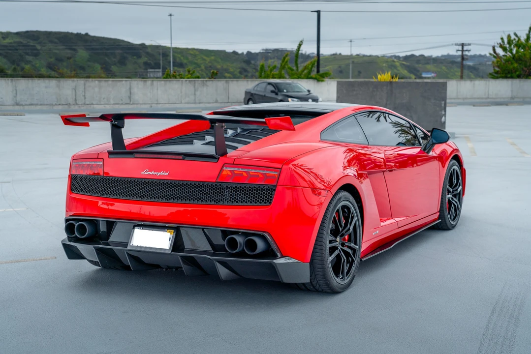 2012 Lamborghini Gallardo LP570-4 Super Trofeo Stradale - Image 20 of 31
