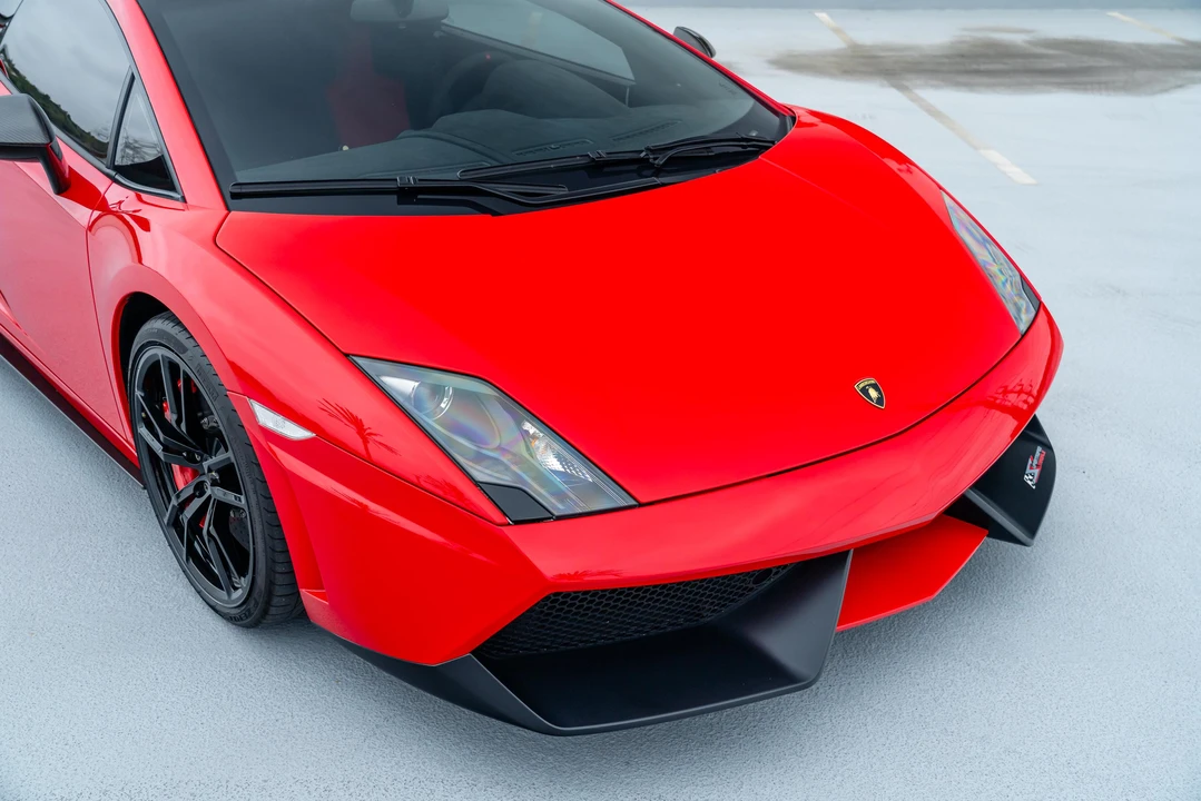 2012 Lamborghini Gallardo LP570-4 Super Trofeo Stradale - Image 27 of 31