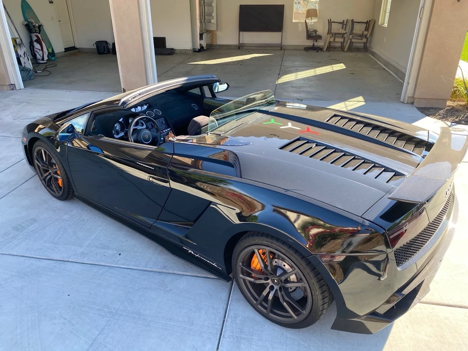 2012 Lamborghini Gallardo LP570-4 Spyder Performante - Image 8 of 13