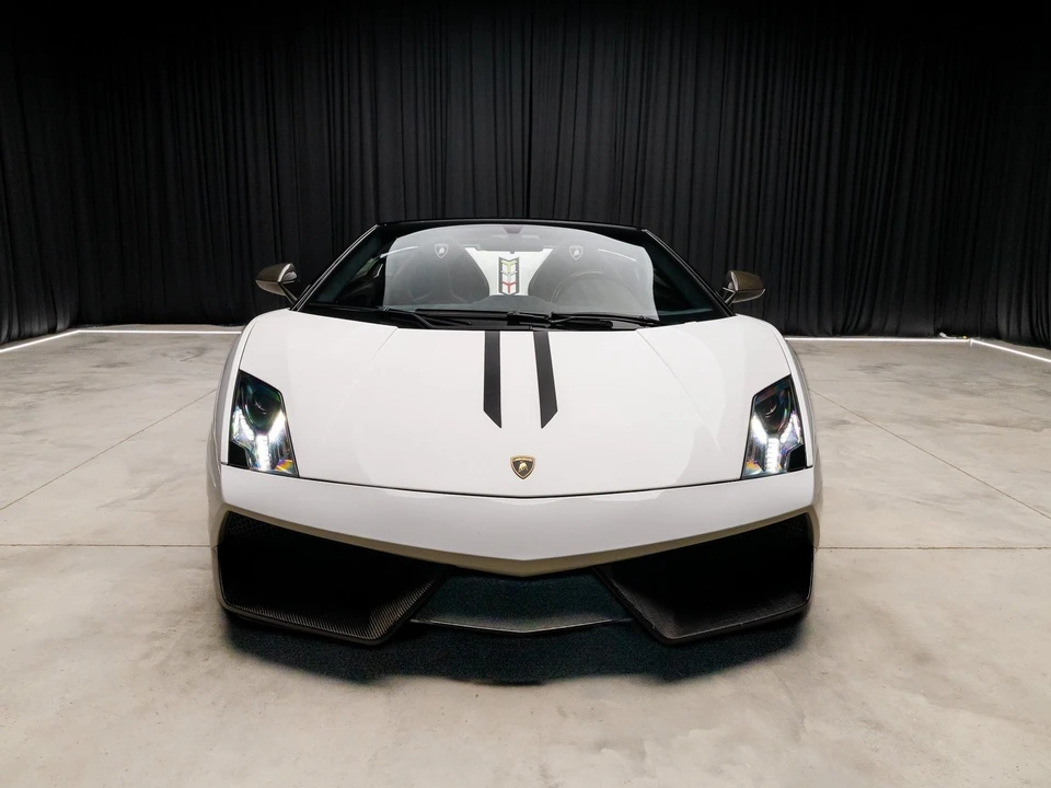 2012 Lamborghini Gallardo - Image 11 of 12