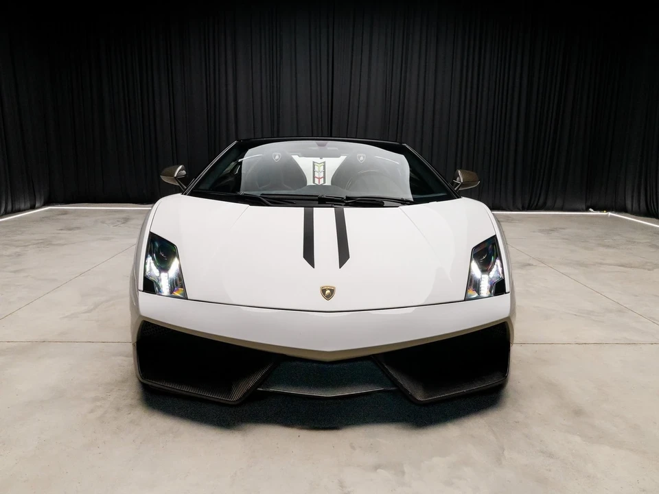 2012 Lamborghini Gallardo - Image 11 of 12