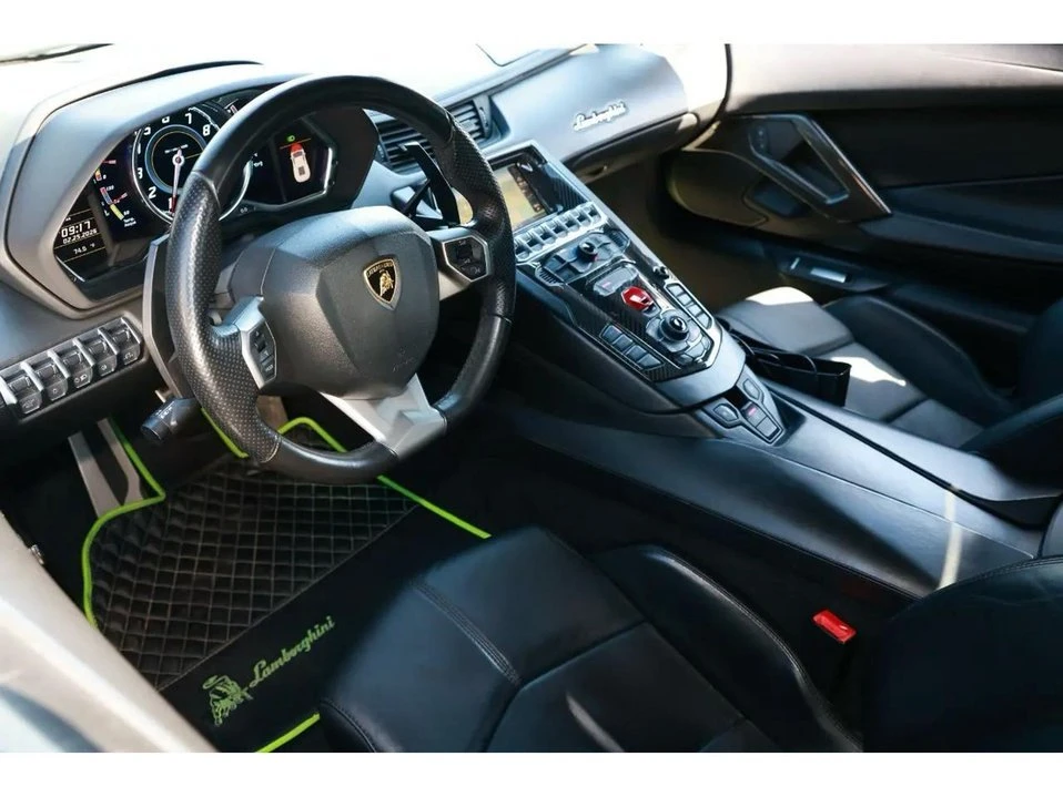 2012 Lamborghini Aventador LP700-4 - Image 5 of 20