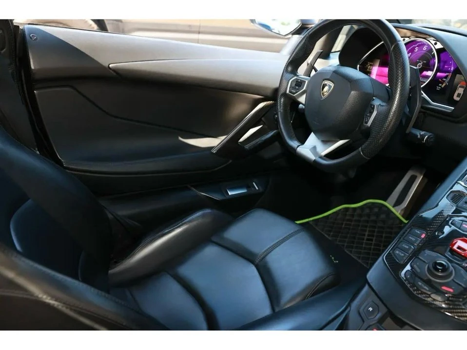 2012 Lamborghini Aventador LP700-4 - Image 11 of 20