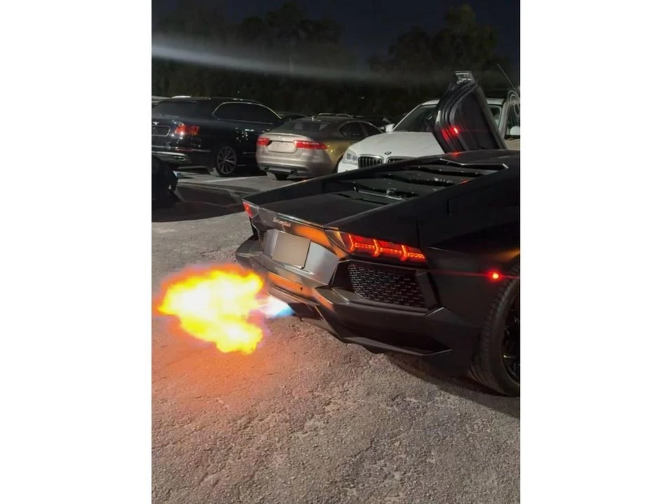2012 Lamborghini Aventador LP700-4 - Image 3 of 20