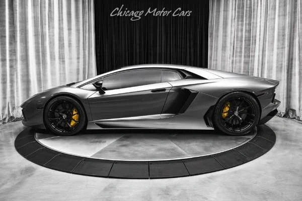 2012 Lamborghini Aventador LP700-4 - Image 7 of 13