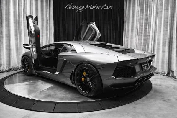 2012 Lamborghini Aventador LP700-4 - Image 8 of 13