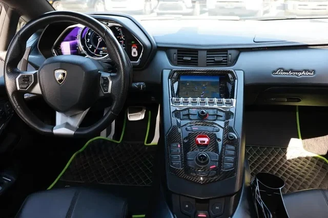 2012 Lamborghini Aventador LP700-4 - Image 2 of 19